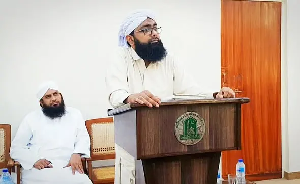 Soban Attari at Islamia University Bahawalpur, photo 2 of 5