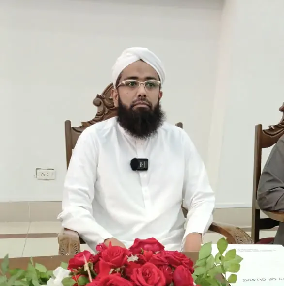Soban Attari at University of Gujrat, photo 4 of 5