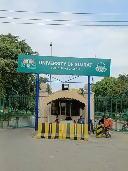 Soban Attari at University of Gujrat, photo 5 of 5